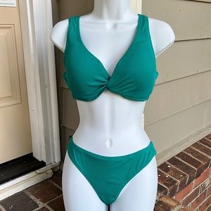 Like new Shade & Shore Teal Halter Bikini set with Hidden Underwire